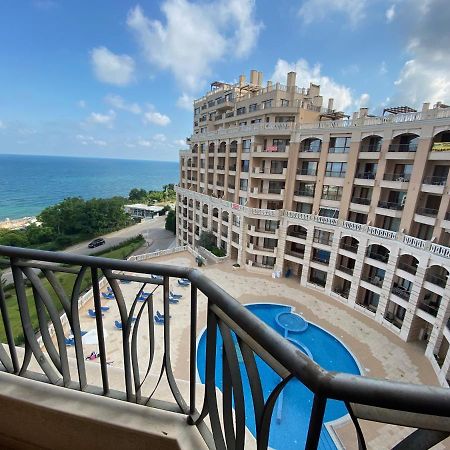 Elegantz Apartments 1 Варна Экстерьер фото