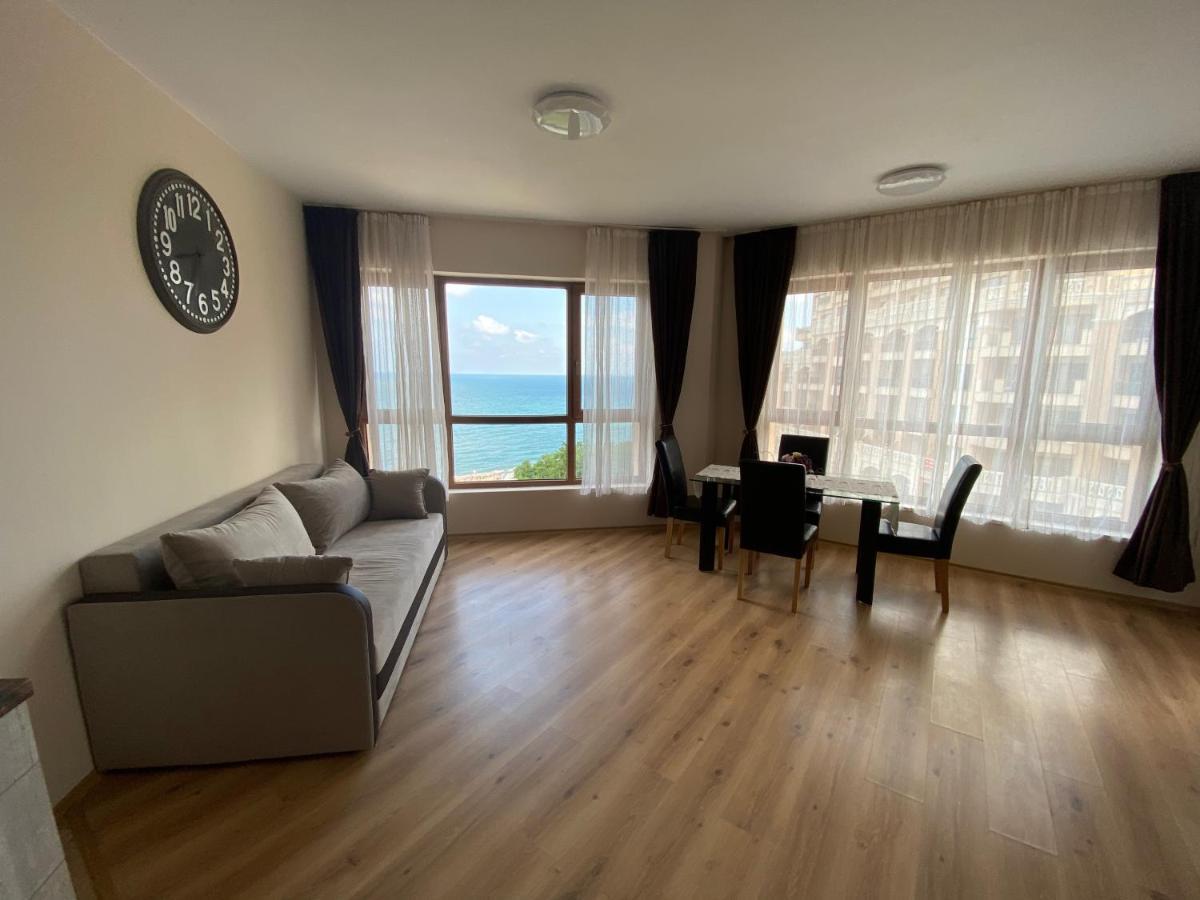 Elegantz Apartments 1 Варна Экстерьер фото