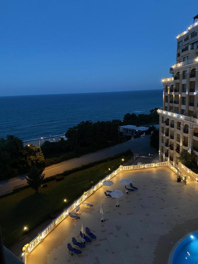 Elegantz Apartments 1 Варна Экстерьер фото